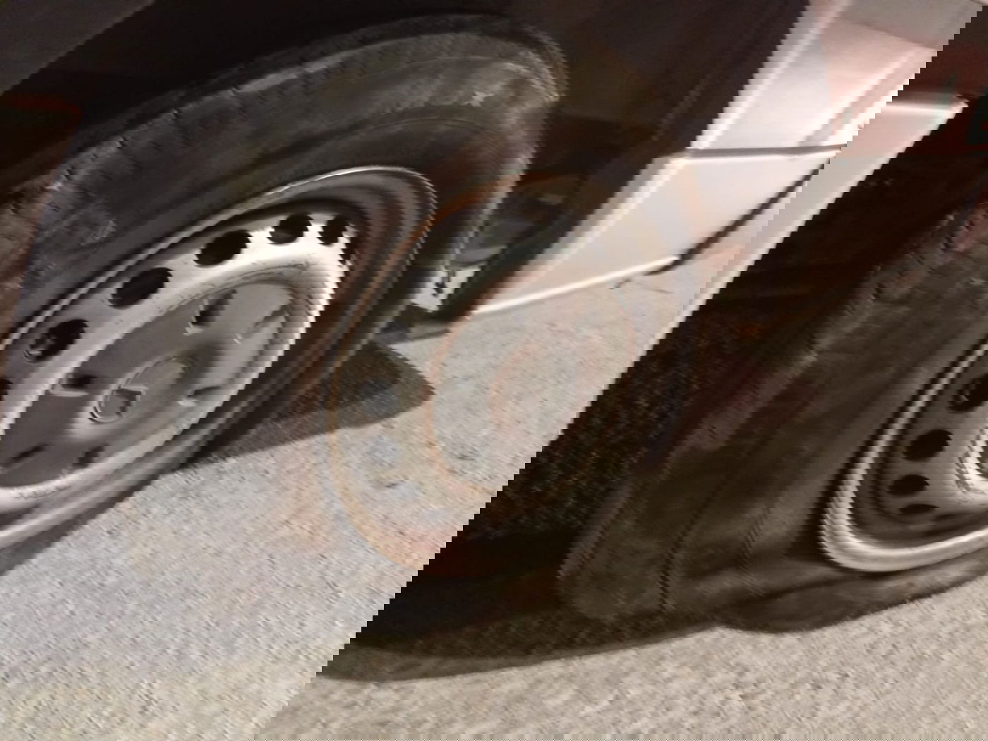 בית שמש: קיצוניים השחיתו רכב של זק"א ותקפו מתנדבים