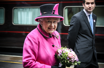 המנה המיוחדת שמלכת אנגליה אוכלת כל יום מאז ילדותה