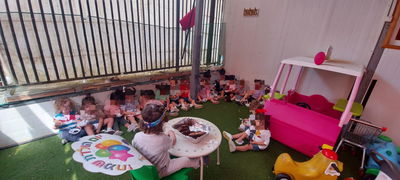  ילדים במעון  