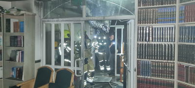 בית כנסת ב'נוף הגליל' עלה באש, נסיבות השריפה נבדקות