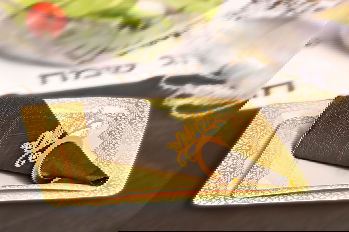 עיטורים שיפארו את שולחן החג שלכם