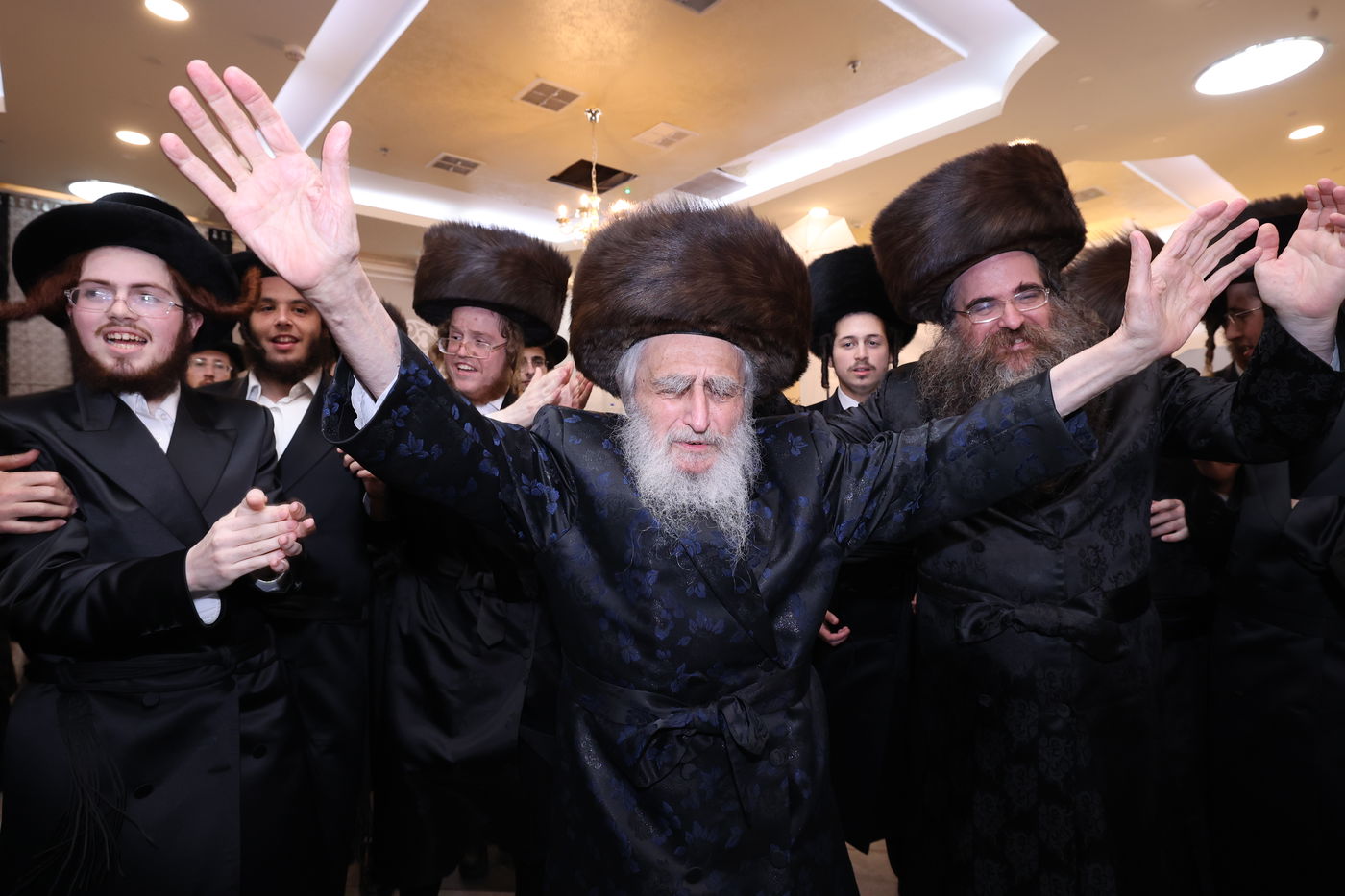 בן האדמו"ר מלינסק התחתן עם נכדת רבה של מירון