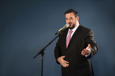 שמואל הררי בסינגל חופה חדש: "שכינה בינינו"