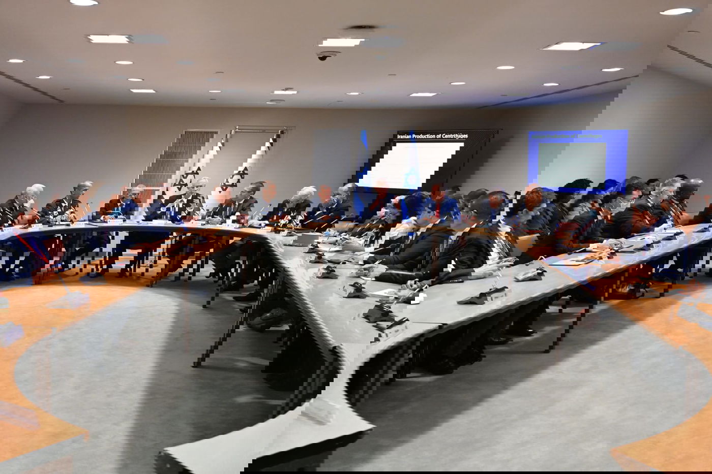 גנץ: "במתקן בפורדו - איראן שילשה את יכולת ההעשרה"