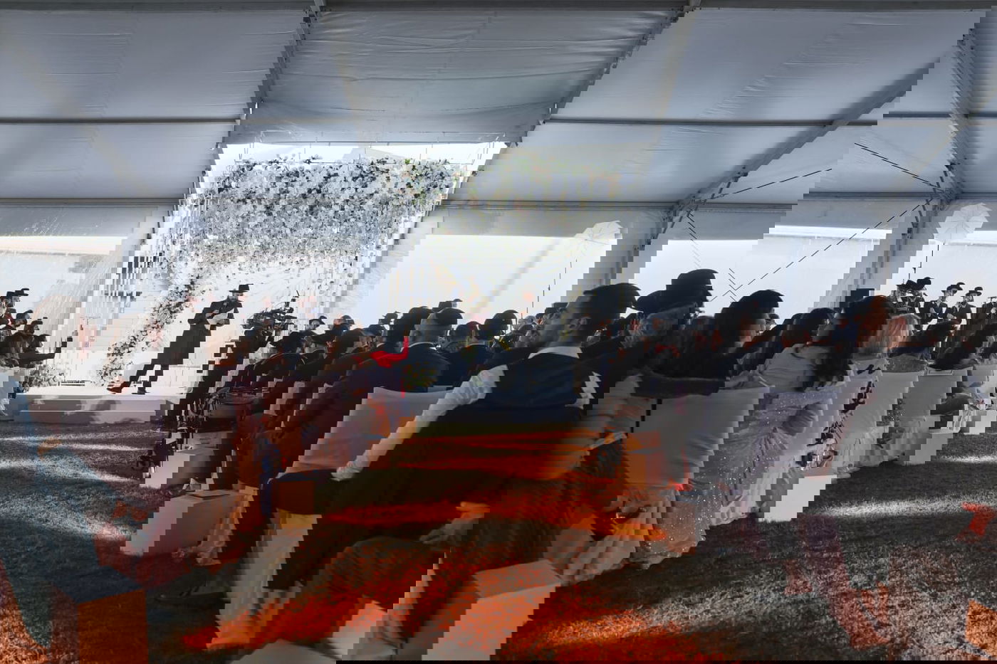 ש'ייחים בריקוד חסידי: החתונה החרדית המדוברת באבו דאבי