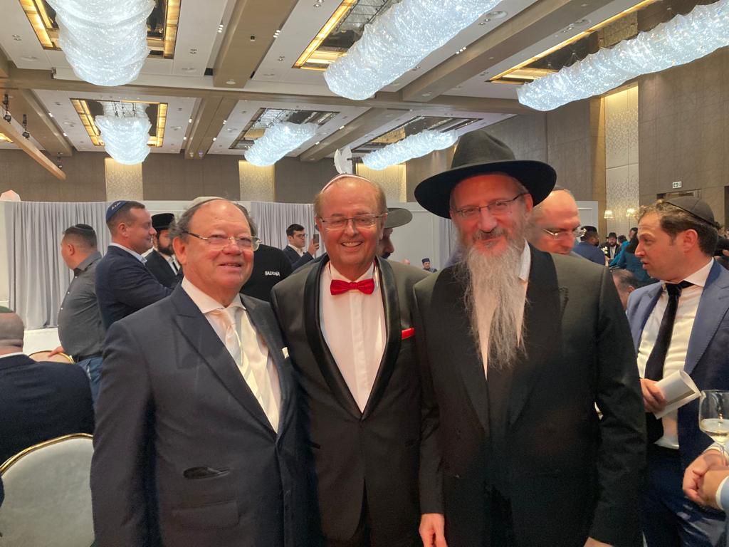 ש'ייחים בריקוד חסידי: החתונה החרדית המדוברת באבו דאבי