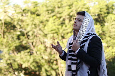 יהודה ביר בסינגל בכורה: "הושע נא"