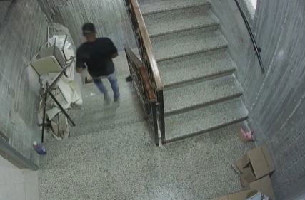 פועל בניין פרץ לישיבה, גנב עשרות אלפי ש"ח ונתפס | תיעוד