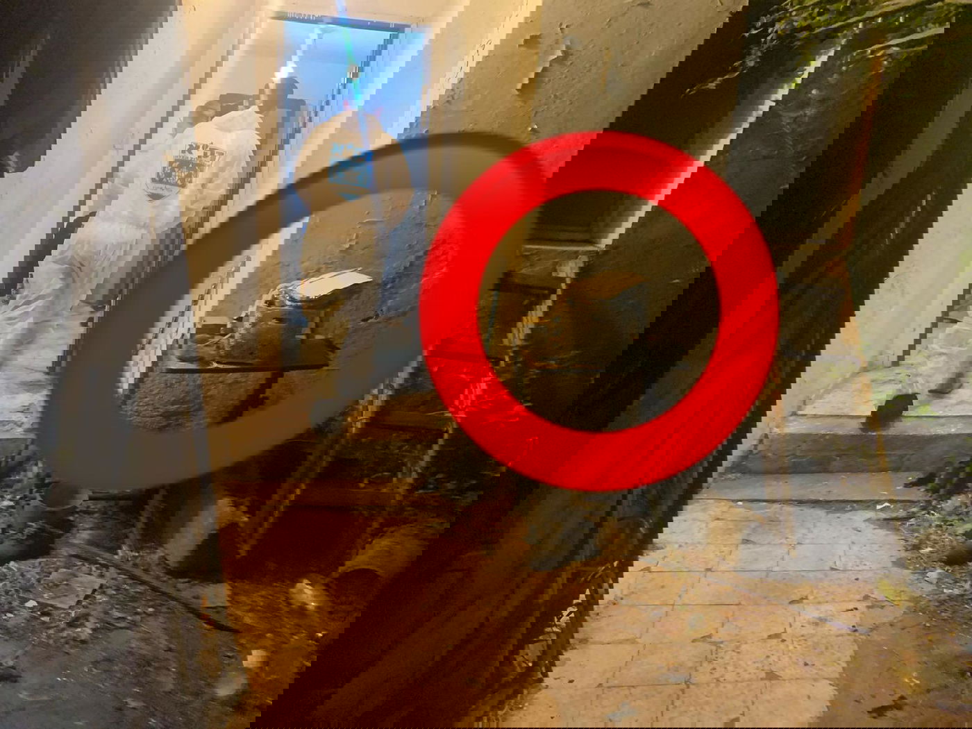 גבר גלמוד נמצא במצב ריקבון לאחר שנפטר