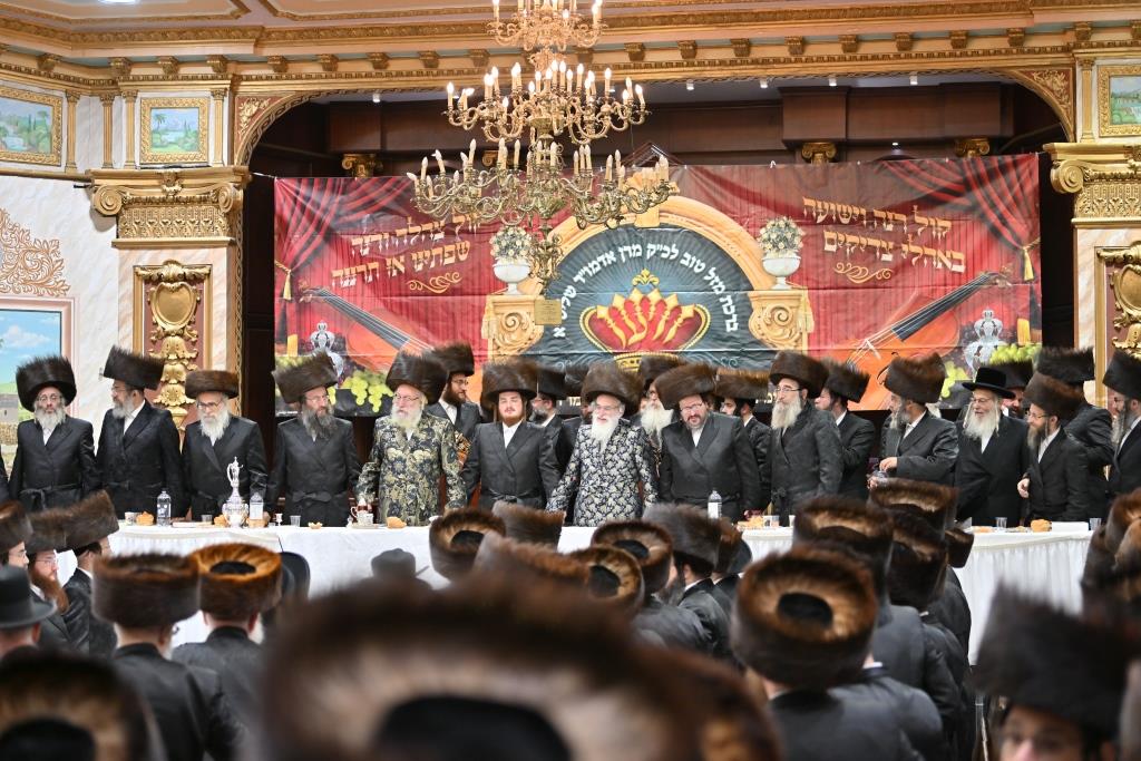 גלריית סיכום: ימי השבע ברכות לנכד האדמו"ר מויז'ניץ