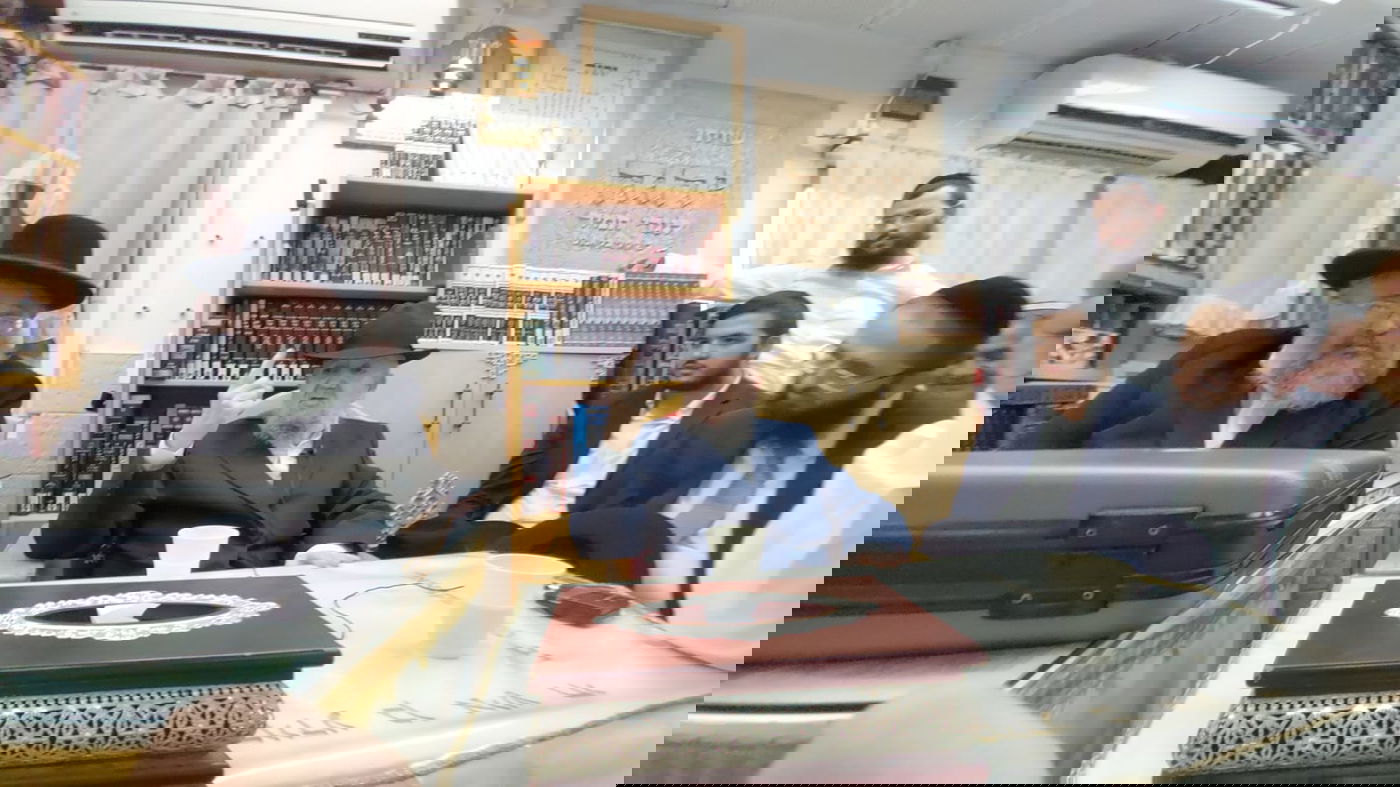 תיעוד: הגר"מ מאזוז במסע חיזוק בדרום הארץ