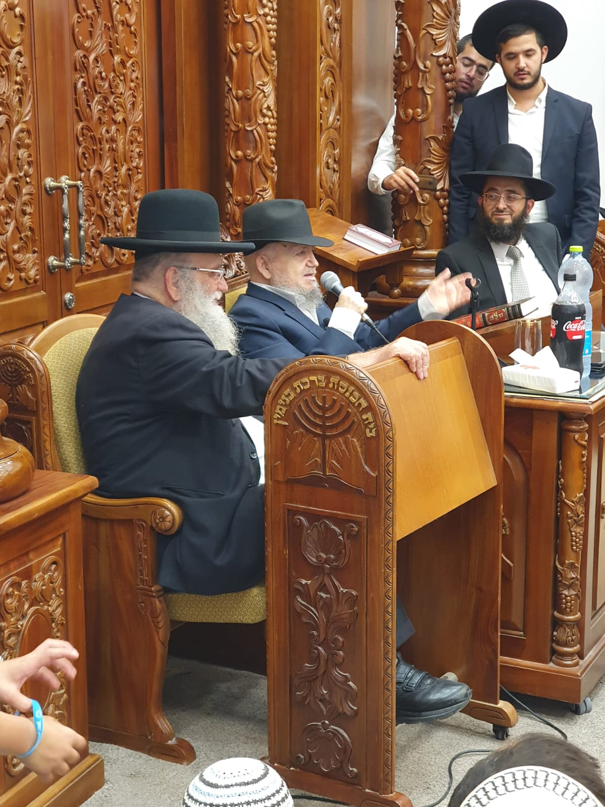 תיעוד: הגר"מ מאזוז במסע חיזוק בדרום הארץ