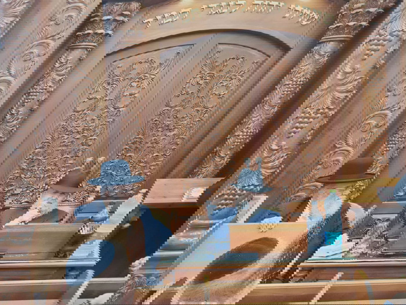 תיעוד: הגר"מ מאזוז במסע חיזוק בדרום הארץ