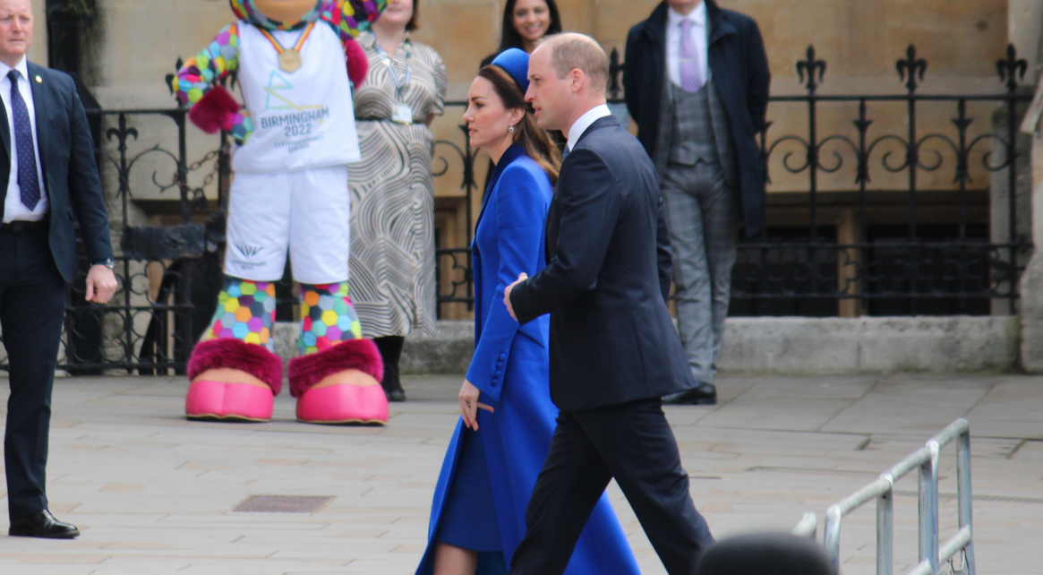 הסיבה שבגללה קייט ומייגן לא הגיעו יחד להיפרד מהמלכה