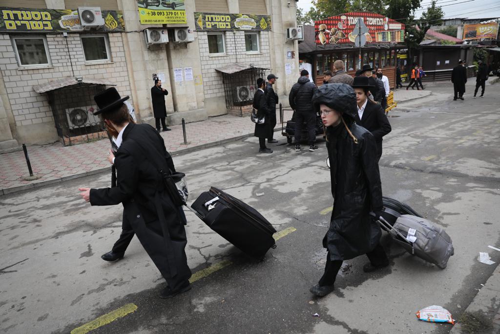 אומן, ערב ראש השנה: תיעוד סוחף מהאווירה בציון רבי נחמן