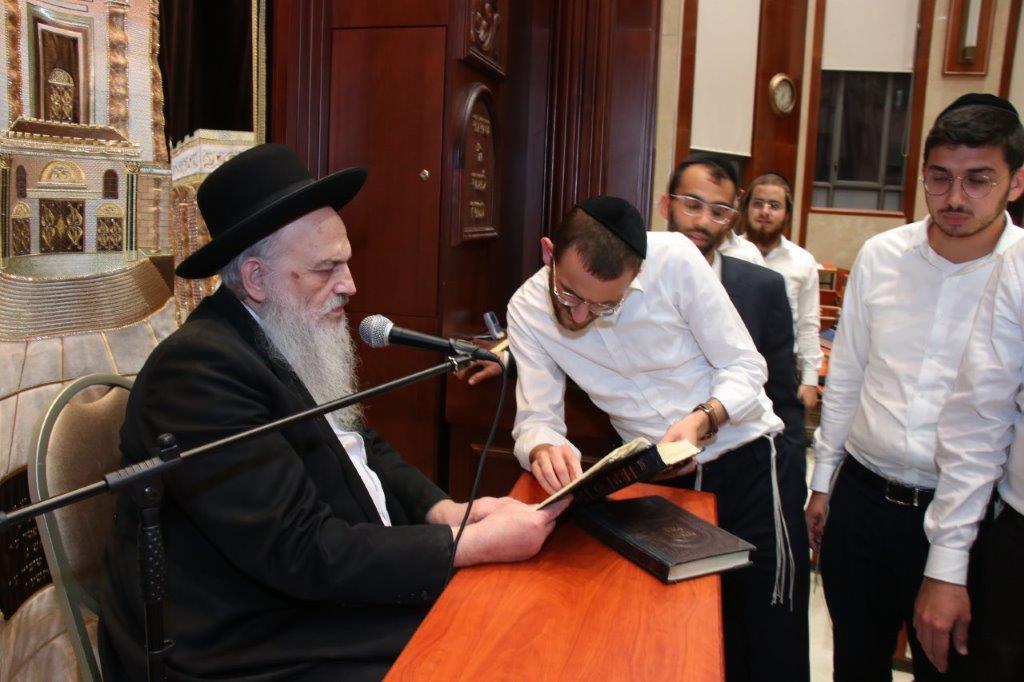 ראש ישיבת 'סורוצקין' ערך "מסע תשובה" בביתר עילית