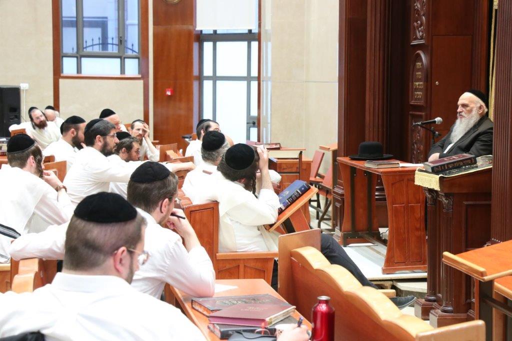 ראש ישיבת 'סורוצקין' ערך "מסע תשובה" בביתר עילית