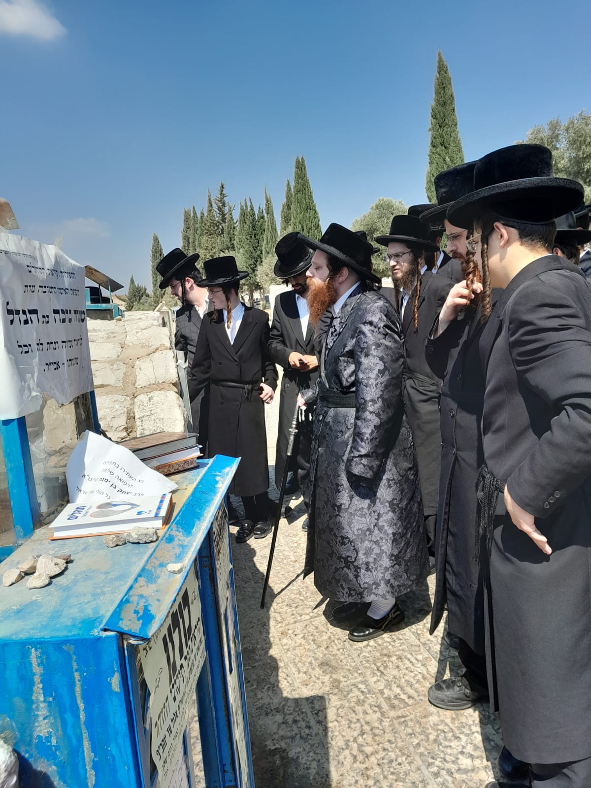 הכנה ליום הדין: הרבי ממיאלען התפלל בקברי צדיקים