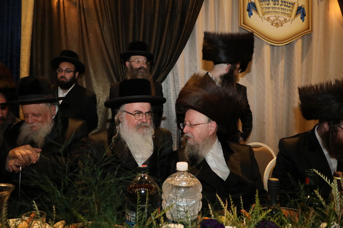 בני ברק: הכנסת ספר תורה לביהמ"ד דראהביטש