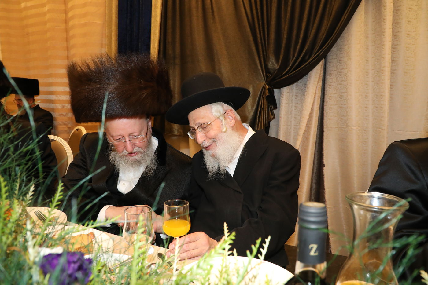 בני ברק: הכנסת ספר תורה לביהמ"ד דראהביטש