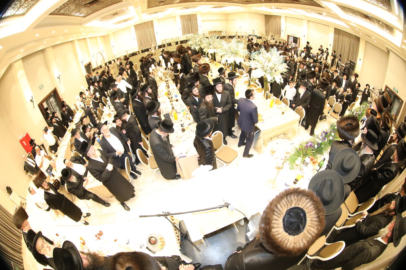 בני ברק: הכנסת ספר תורה לביהמ"ד דראהביטש