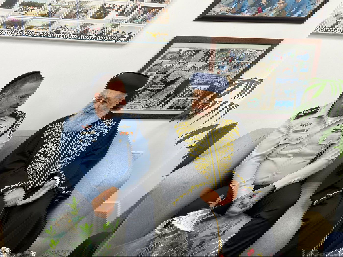 הראשון לציון ביקר במטה הארצי ובירך את המפכ"ל • תיעוד