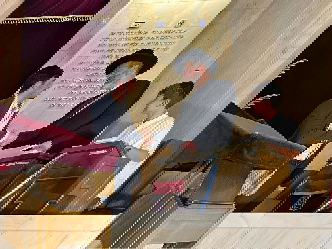 זופניק בכיכר • כל התמונות והנייעס של השבוע