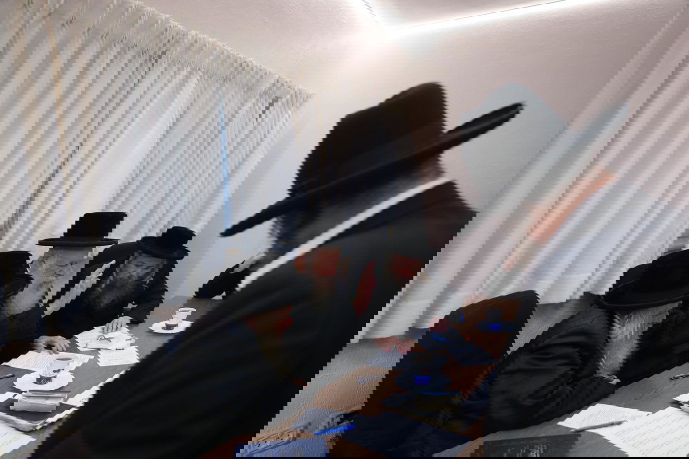 סוף שנת השמיטה: חותמים על 'פרוזבול' בפני בית דין