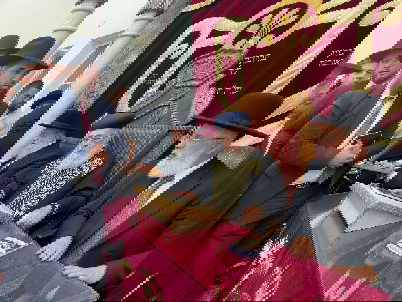 ערב יום הדין ב'יזדים': התרת נדרים וסליחות • תיעוד