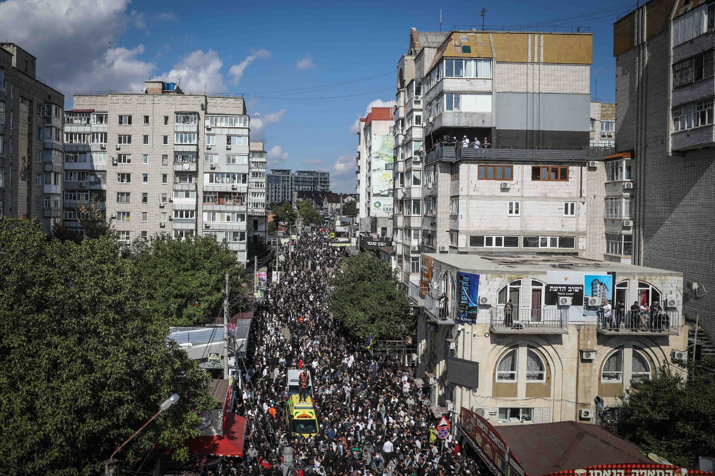 עשרות אלפים במעמד 'תיקון הכללי' העולמי מהעיר אומן