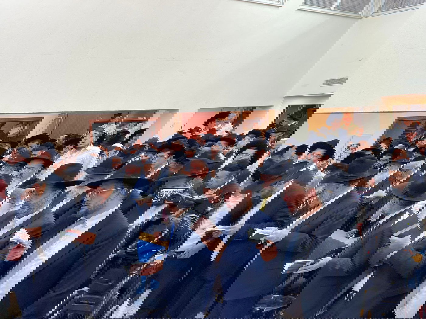 ערב יום הדין ב'יזדים': התרת נדרים וסליחות • תיעוד