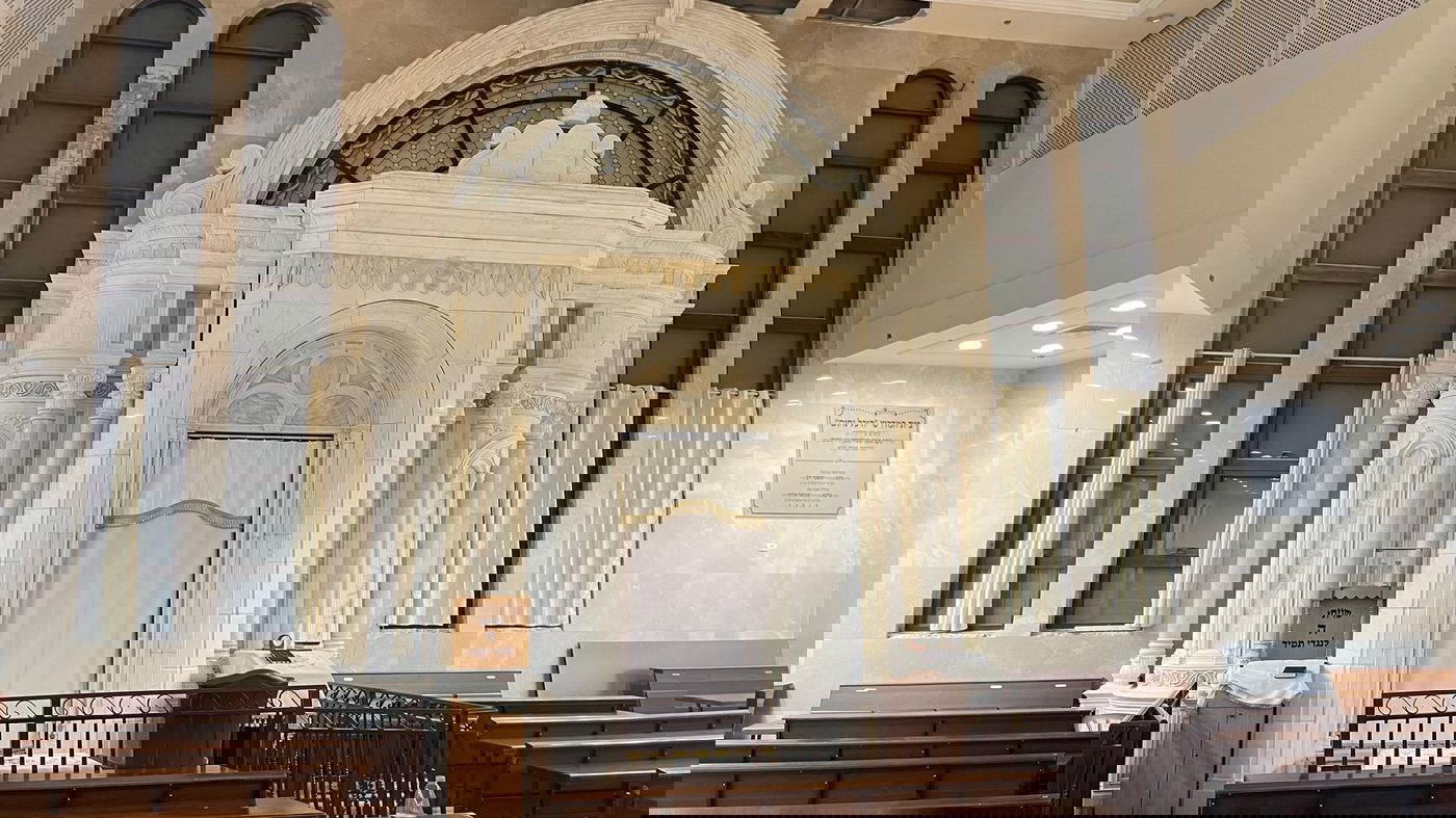 מדוע יתפלל האדמו"ר מויז'ניץ בית שמש כמו אדמו"רי רוז'ין?