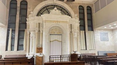 מדוע יתפלל האדמו"ר מויז'ניץ בית שמש כמו אדמו"רי רוז'ין?