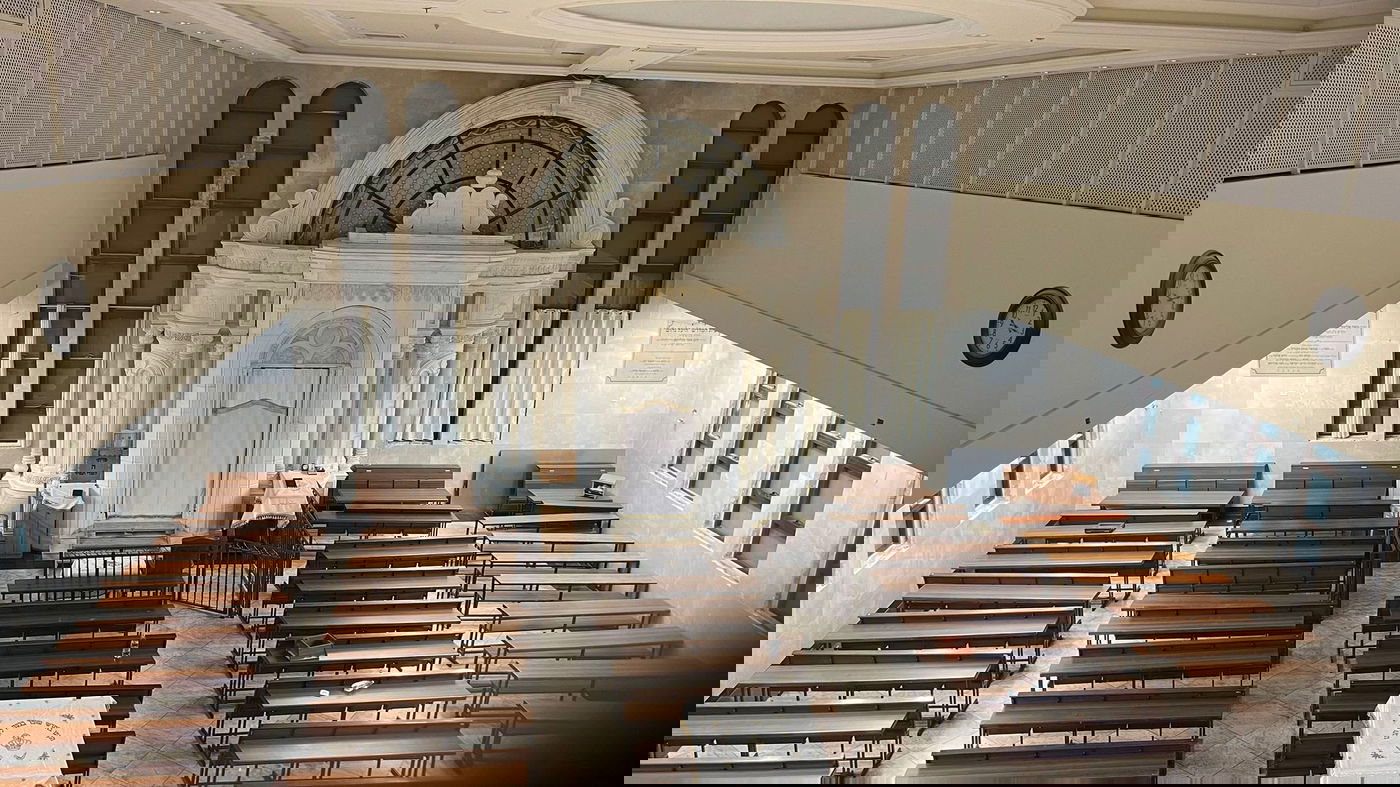 מדוע יתפלל האדמו"ר מויז'ניץ בית שמש כמו אדמו"רי רוז'ין?