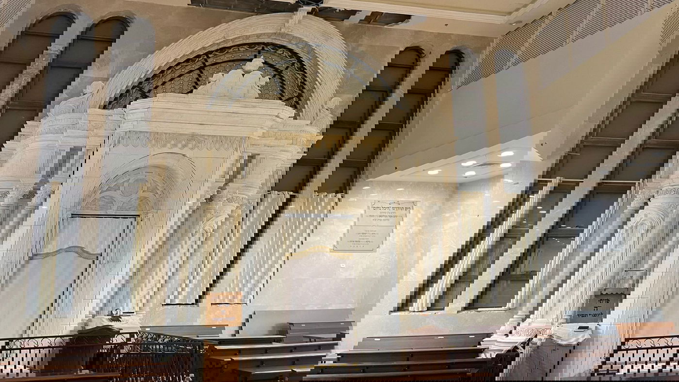 מדוע יתפלל האדמו"ר מויז'ניץ בית שמש כמו אדמו"רי רוז'ין?