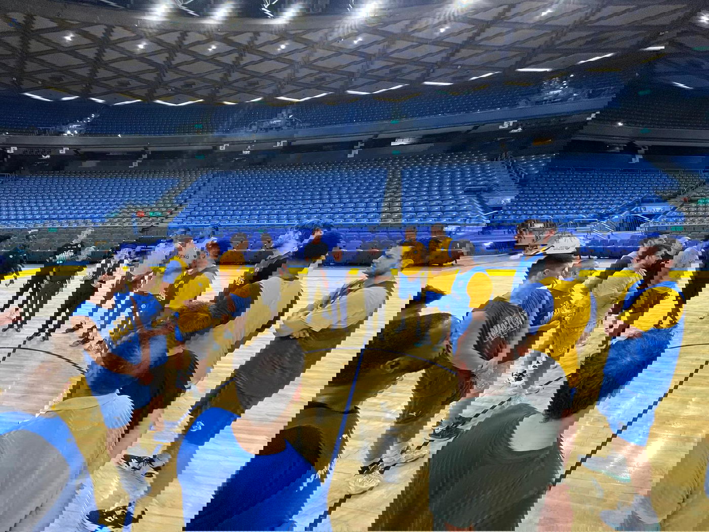 ערב יום כיפור: הרב גלויברמן חיזק את השחקנים