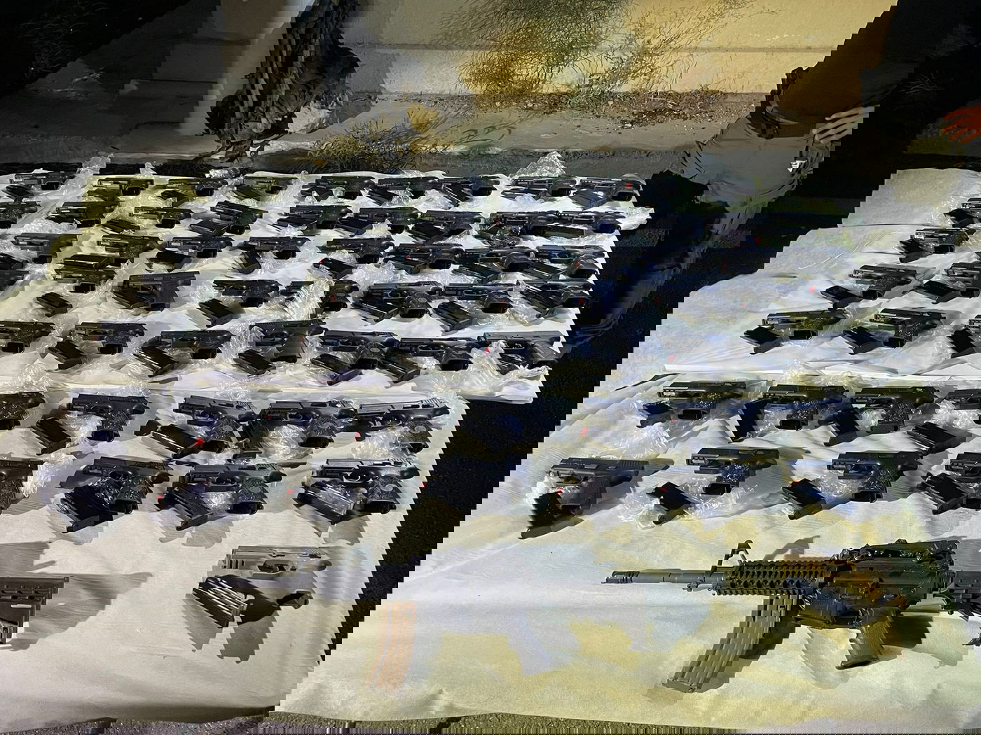 חלק מהנשק שנתפס