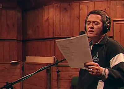 צפו: כששלמה ארצי שר באידיש עם מונה ויוסף משה כהנא