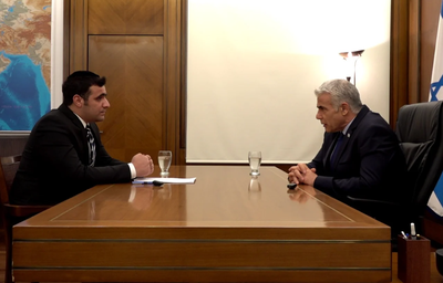 עמית סגל על הראיון של לפיד ל'כיכר': "קביעה מופרכת"