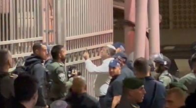 בן גביר מתפרץ על השר בר לב