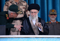 חמינאי עם הרמטכ"ל שחוסל