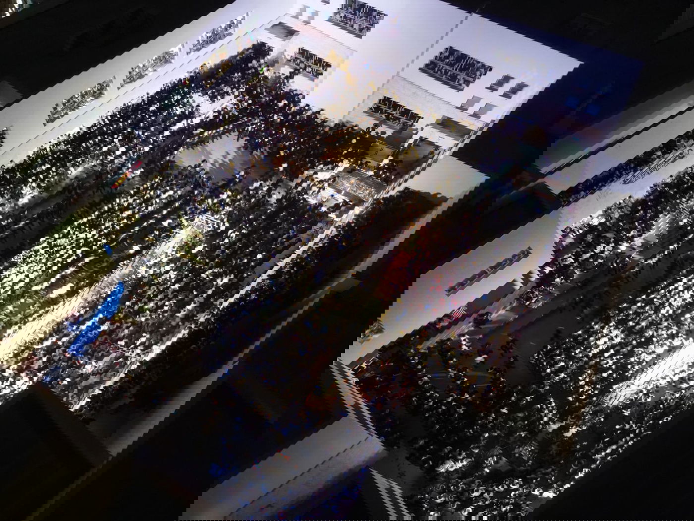 תיעוד: רבי מיילך בידרמן הקפיץ את תושבי אלעד