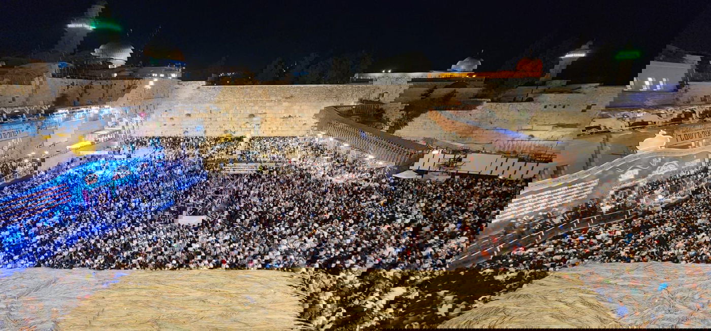 כשהנשיא יצחק הרצוג קרא בנביא במעמד 'הקהל' בכותל המערבי