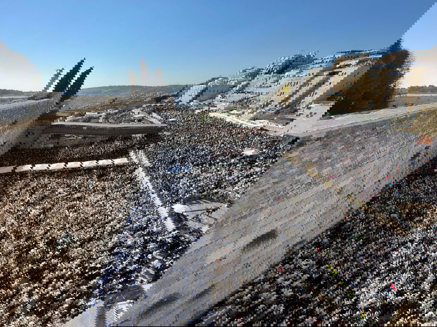 תיעוד מסכם: רבבות במעמד ברכת כהנים בכותל