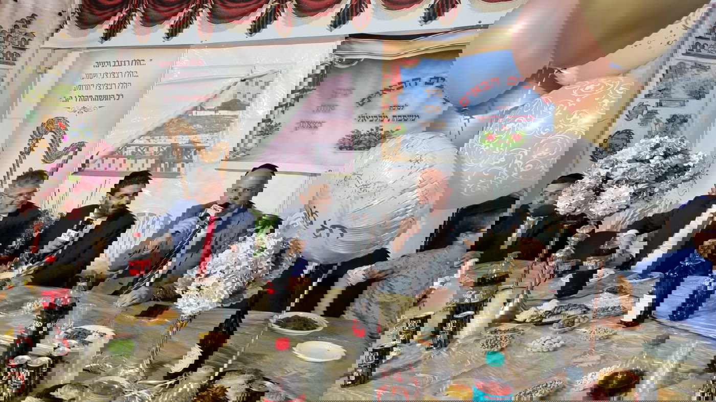 כל המי ומי בשמחת חג בסוכת ח"כ מיכאל מלכיאלי | גלריה