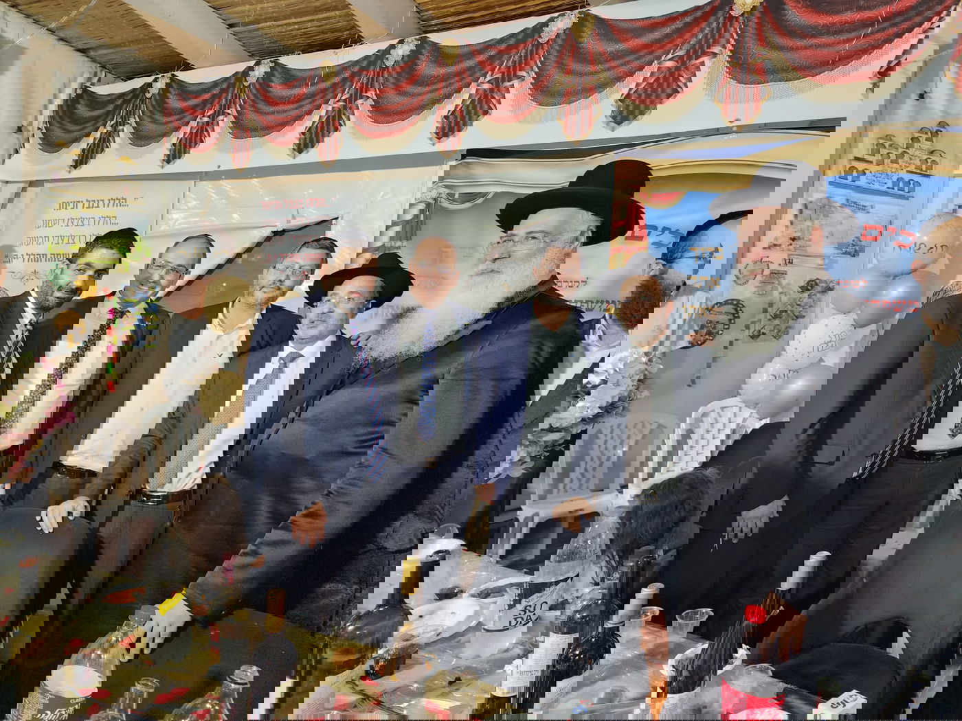 כל המי ומי בשמחת חג בסוכת ח"כ מיכאל מלכיאלי | גלריה