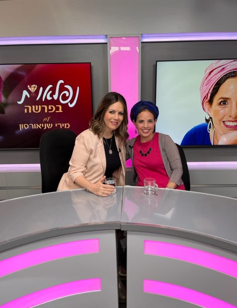 "הרבנית ימימה שמחה בחיקוי שעשיתי לה"