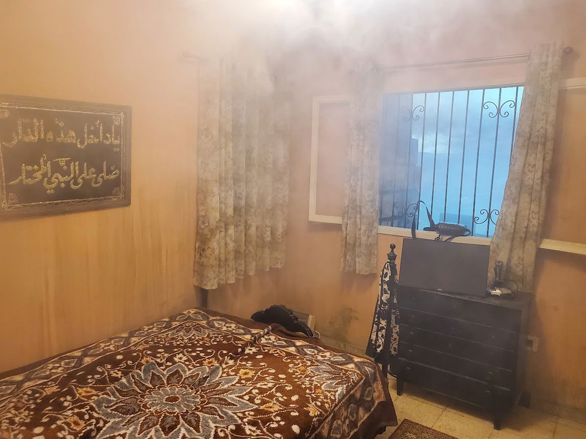 ישנים טוב הלבנונים, את התמונה הייתי מחליף לתמונה מהחתונה