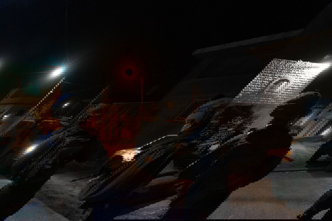 הלוחמים נכנסו לתפוס מבוקשים והותקפו • תיעוד מהקסדה