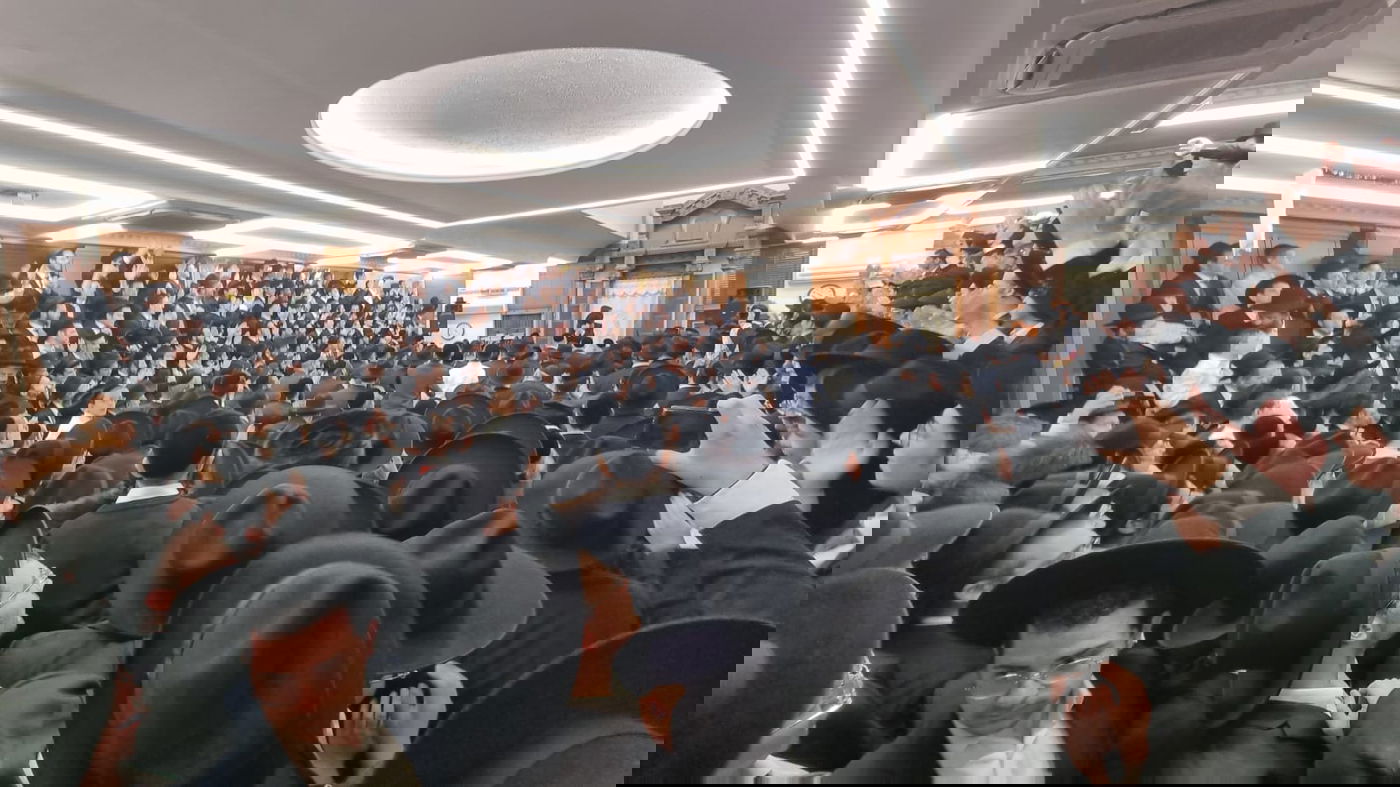 אל תוך הלילה: תיעוד מהריקודים בבית מדרשו של המשגיח